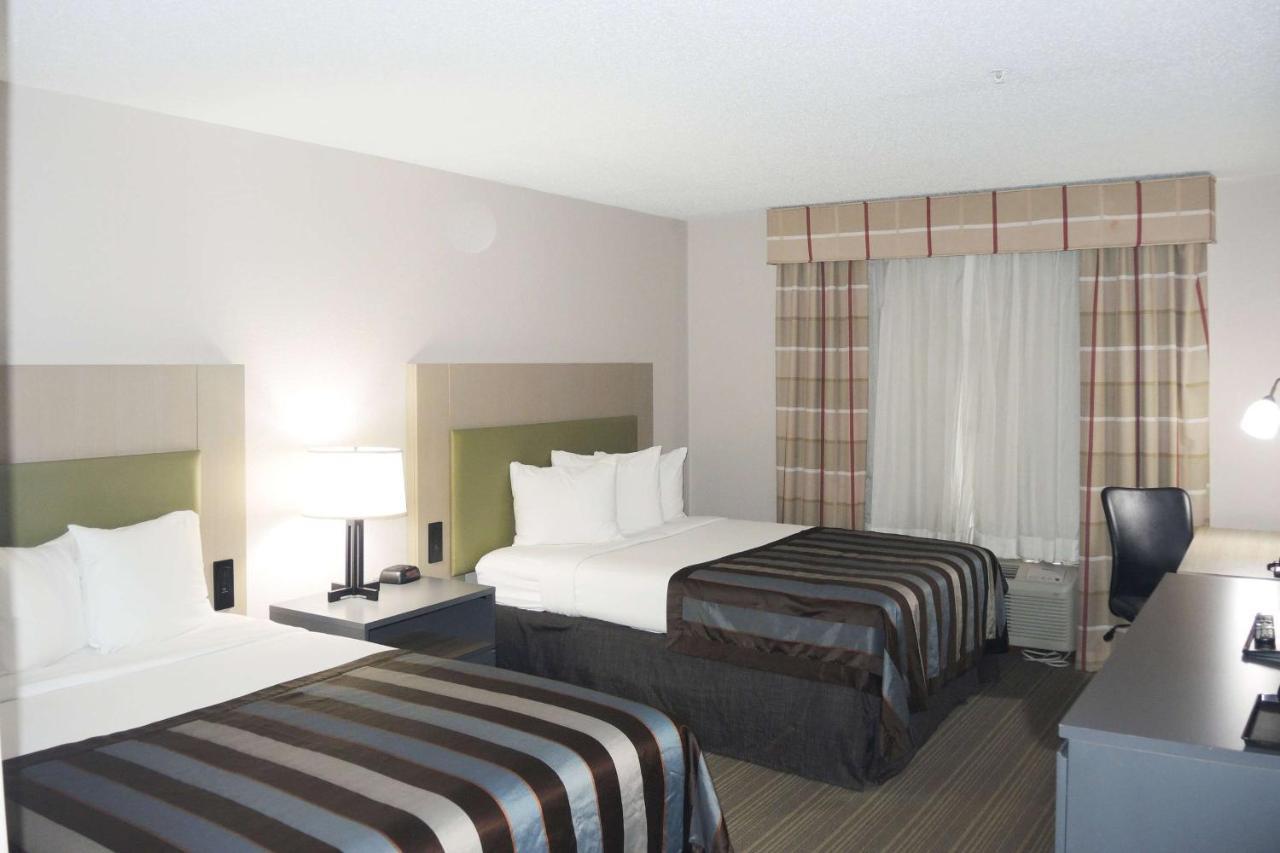 Wingate By Wyndham Matthews, Nc Hotel Екстериор снимка